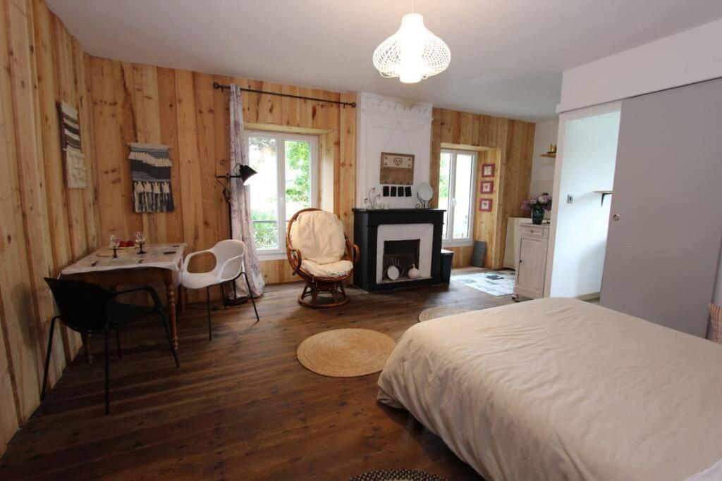 Apartmán Charmant Studio Avec Jardin A La Campagne Sur Le Chemin De Saint Jacques De Compostelle Lauzerte Exteriér fotografie
